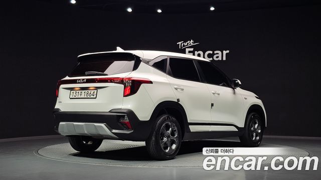 Kia Seltos из Кореи Encar