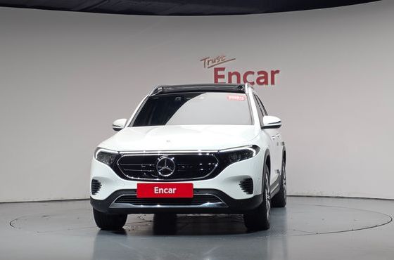 Mercedes-Benz EQB EQB300 4MATIC Electric Art — пробег 61 353 км — фото 3 из 5