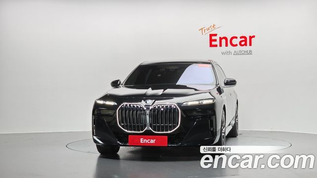 BMW 7-Series 740i xDrive M Sport — пробег 77 816 км — фото 3 из 5