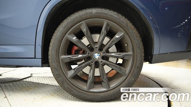 BMW X4 xDrive20i M Sport Pro Special Edition — пробег 8 908 км — фото 5 из 5
