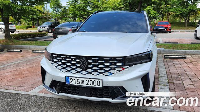Renault (Samsung) Grand Koleos 1.5 E-TECH Esprit Alphine 2WD — пробег 17 936 км — фото 1 из 5