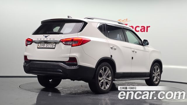 Ssangyong Rexton из Кореи Encar