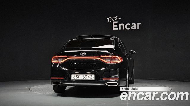 Hyundai Grandeur 2.4 Premium — пробег 94 728 км — фото 4 из 5