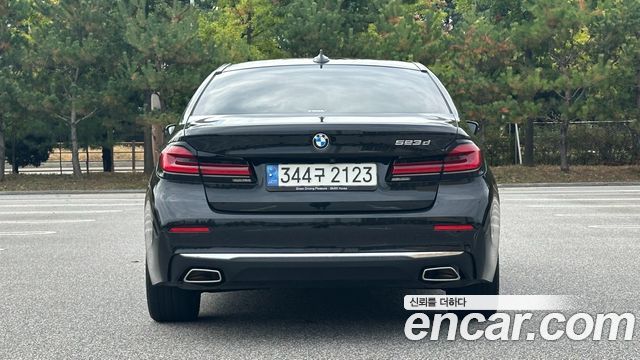 BMW 5-Series 523d Luxury — пробег 49 000 км — фото 4 из 5