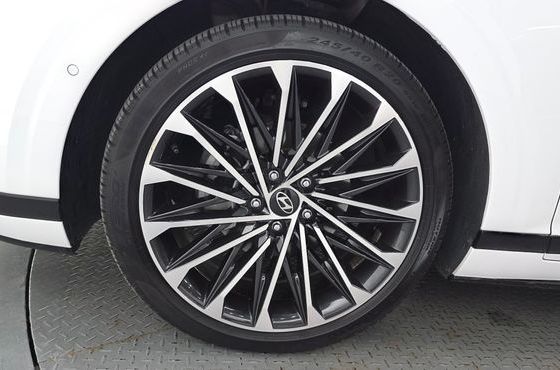 Hyundai Grandeur Calligraphy — пробег 37 359 км — фото 5 из 5