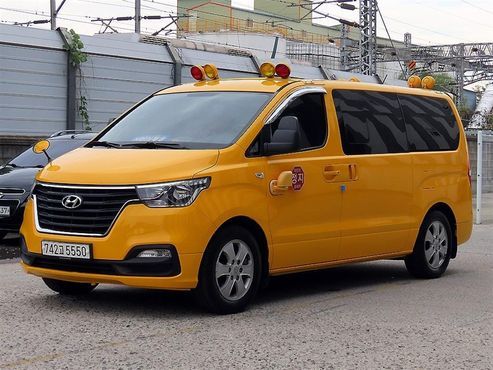 Hyundai Starex School Bus — пробег 157 268 км — фото 1 из 5