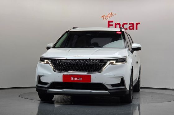 Kia Carnival Gasoline 9-Seater Prestige — пробег 128 237 км — фото 3 из 5
