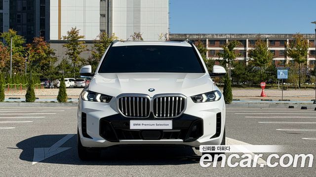 BMW X5 xDrive 40i M Sport — пробег 5 712 км — фото 3 из 5