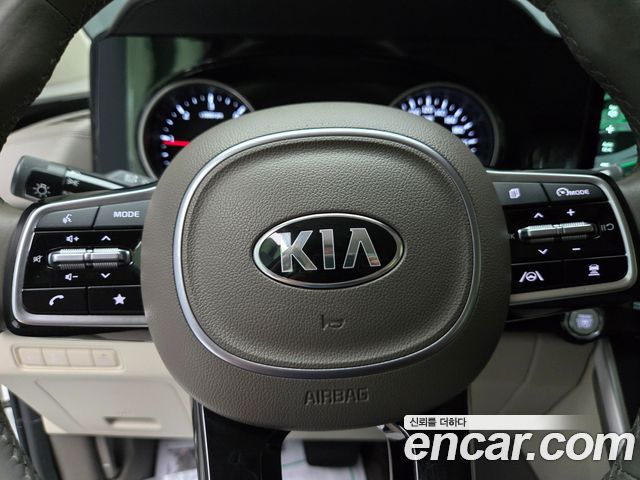 Kia Carnival Diesel 9-Seater Prestige — пробег 142 606 км — фото 5 из 5