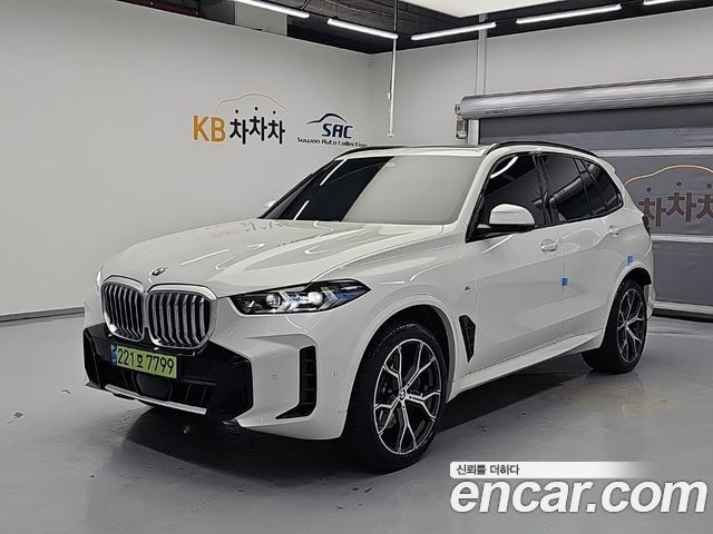 BMW X5 xDrive 40i M Sport — пробег 37 968 км — фото 2 из 5