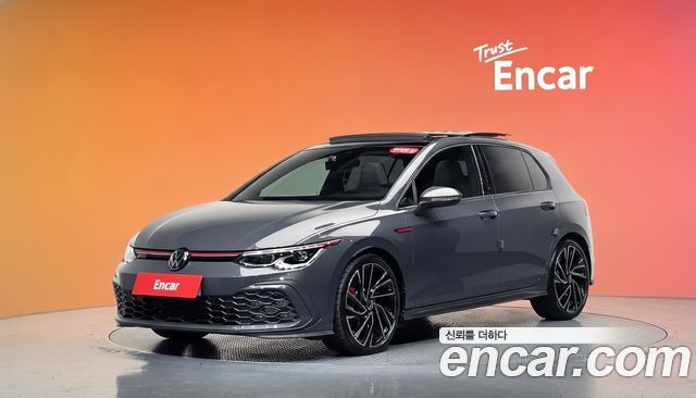 Volkswagen Golf 2.0 GTI — пробег 20 884 км — фото 1 из 5