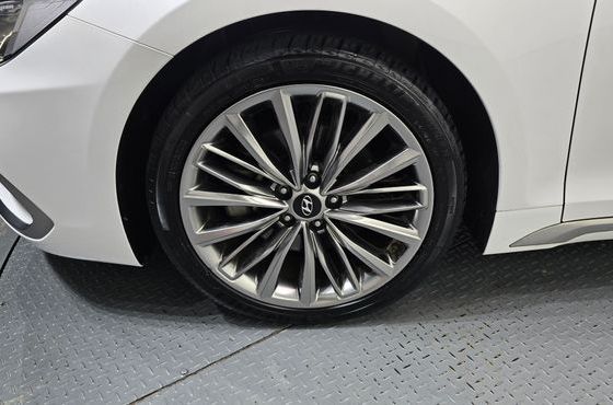 Hyundai Grandeur 3.0 Premium — пробег 61 784 км — фото 5 из 5