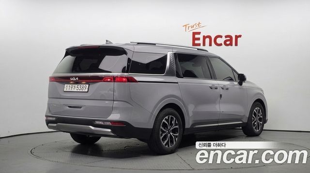 Kia Carnival Diesel 9-Seater Signature — пробег 69 967 км — фото 2 из 5