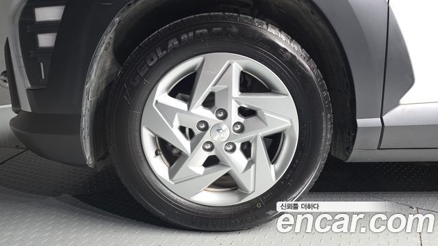 Hyundai Kona из Кореи Encar