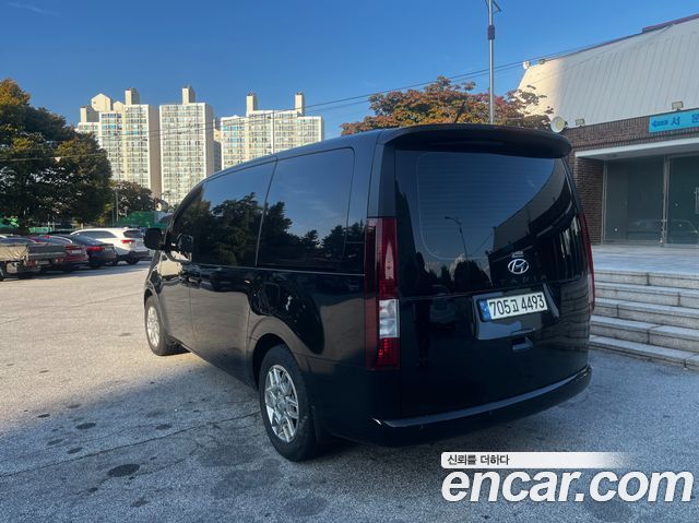Hyundai Staria из Кореи Encar