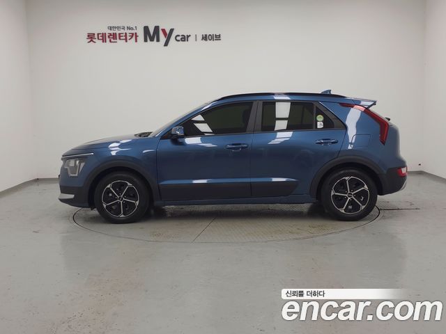 Kia Niro Prestige — пробег 86 981 км — фото 2 из 5
