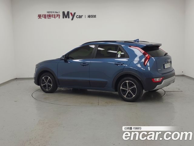 Kia Niro Prestige — пробег 86 981 км — фото 3 из 5