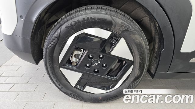 Kia EV3 Long Range 2WD Earth — пробег 42 955 км — фото 5 из 5