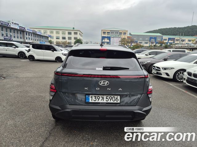 Hyundai Kona из Кореи Encar