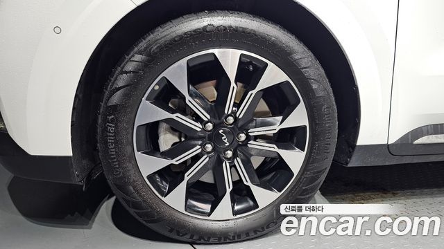 Kia Carnival Diesel 9-Seater Signature — пробег 40 930 км — фото 5 из 5