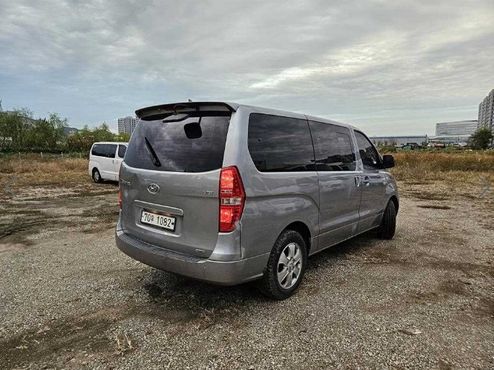 Hyundai Starex 4WD 12-Seater Wagon CVX Luxury — пробег 275 345 км — фото 5 из 5