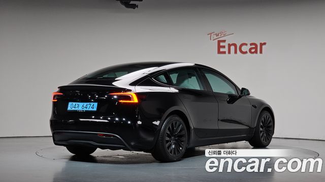 Tesla Model 3 RWD — пробег 10 237 км — фото 2 из 5