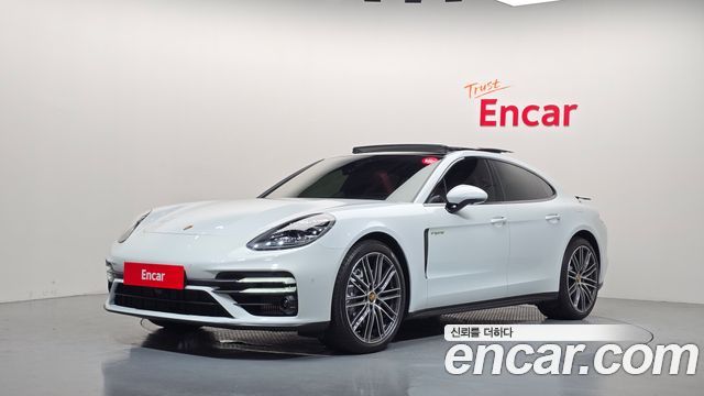 Porsche Panamera 2.9 AWD E-Hybrid — пробег 16 318 км — фото 1 из 5