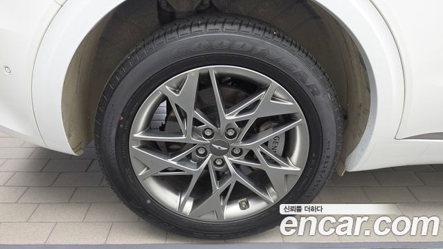 Genesis GV70 2.5T Gasoline 2WD — пробег 74 378 км — фото 5 из 5