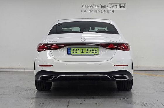 Mercedes-Benz E-Class E300 4MATIC AMG Line — пробег 6 571 км — фото 4 из 5