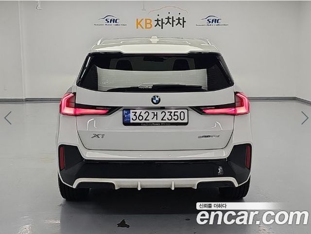 BMW X1 sDrive 18d M Sport — пробег 29 183 км — фото 3 из 5