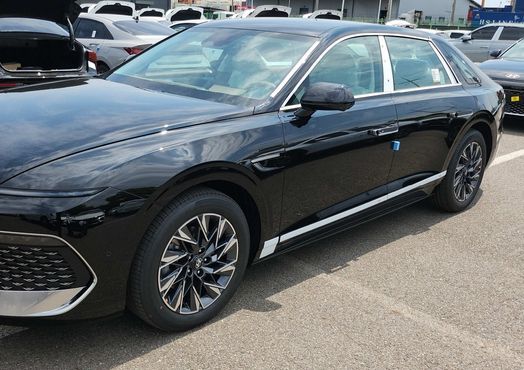 Hyundai Grandeur 2.5 Gasoline 2WD Premium — пробег 1 км — фото 5 из 5