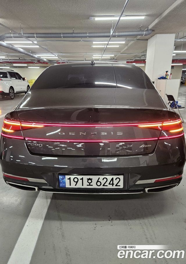 Genesis G90 Gasoline 3.5 Turbo AWD — пробег 89 836 км — фото 3 из 5