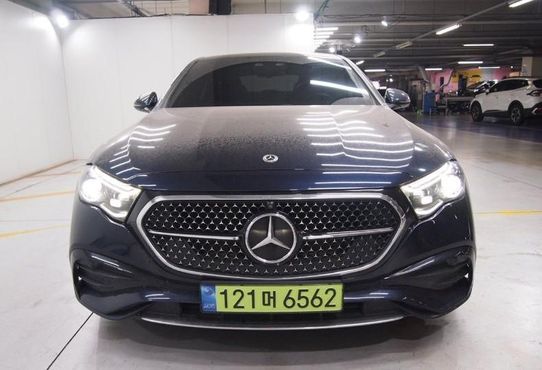 Mercedes-Benz E-Class E300 4MATIC AMG Line — пробег 33 639 км — фото 2 из 5