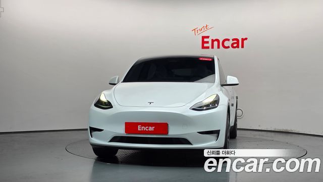 Tesla Model Y RWD — пробег 39 595 км — фото 3 из 5