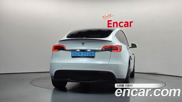 Tesla Model Y RWD — пробег 39 595 км — фото 4 из 5