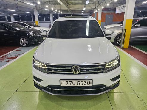 Volkswagen Tiguan 2.0 TDI Prestige — пробег 51 666 км — фото 3 из 5