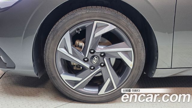 Hyundai AVANTE Inspiration — пробег 53 413 км — фото 5 из 5