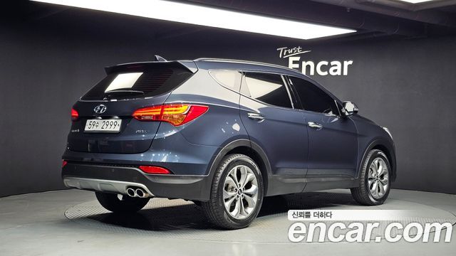 Hyundai Santafe Diesel(e-VGT) 2.0 2WD Exclusive — пробег 205 589 км — фото 2 из 5