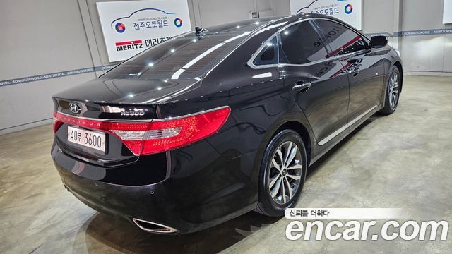 Hyundai Grandeur HG240 Luxury — пробег 205 000 км — фото 3 из 5