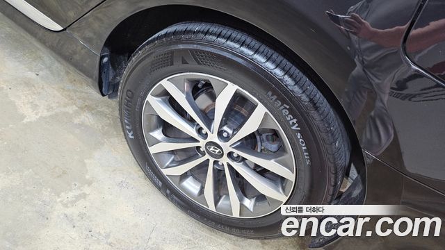 Hyundai Grandeur HG240 Luxury — пробег 205 000 км — фото 5 из 5