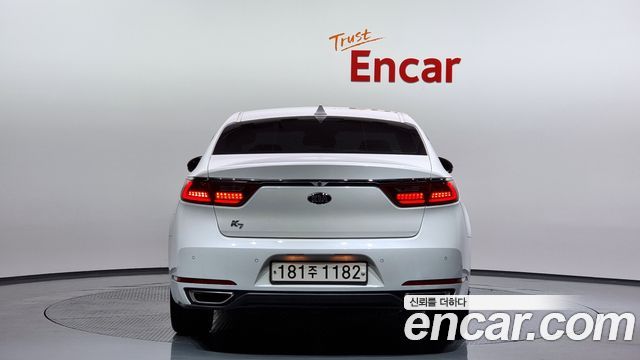 Kia K7 из Кореи Encar