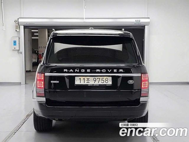 Land Rover Range Rover 4.4 SDV8 AB DIESEL — пробег 177 452 км — фото 2 из 5