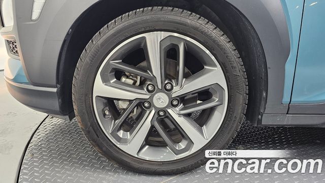 Hyundai Kona из Кореи Encar