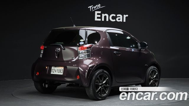 Toyota iQ 1.0 — пробег 70 342 км — фото 2 из 5