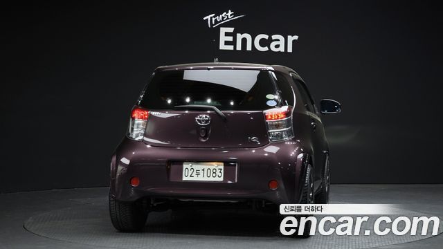 Toyota iQ 1.0 — пробег 70 342 км — фото 4 из 5