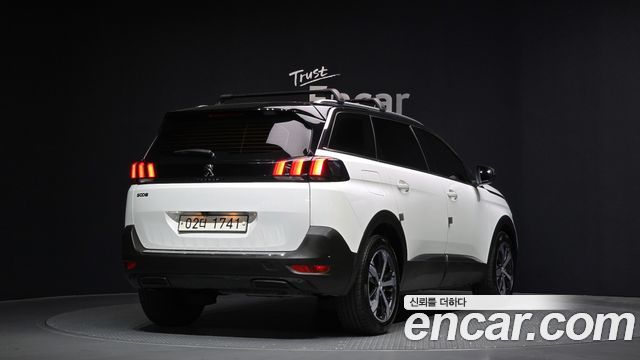 Peugeot 5008 из Кореи Encar