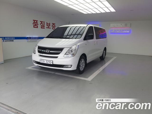 Hyundai Starex 5-Seater VAN CVX Premium — пробег 65 622 км — фото 2 из 5