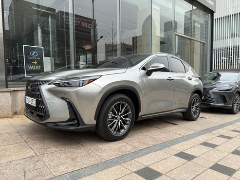 Lexus NX Premium — пробег 1 745 км — фото 2 из 5