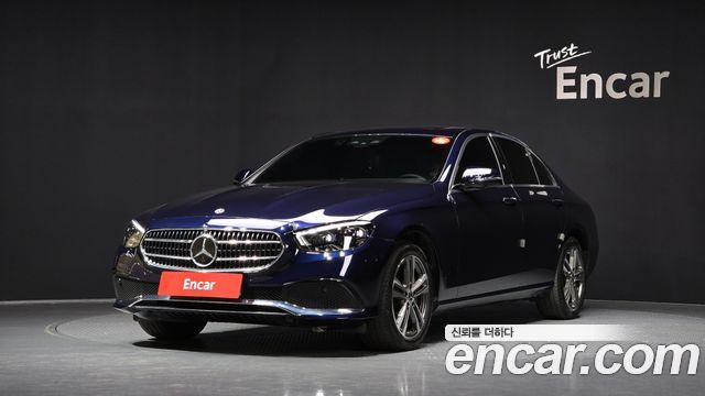 Mercedes-Benz E-Class E350 4MATIC Avantgarde — пробег 25 398 км — фото 1 из 5