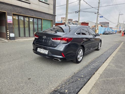 Hyundai Sonata 2.0 Smart Spicial — пробег 40 333 км — фото 2 из 5